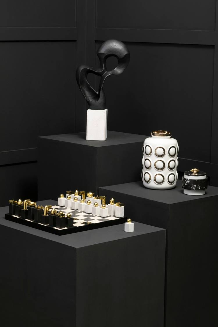 Prestige Luxury Chess Set