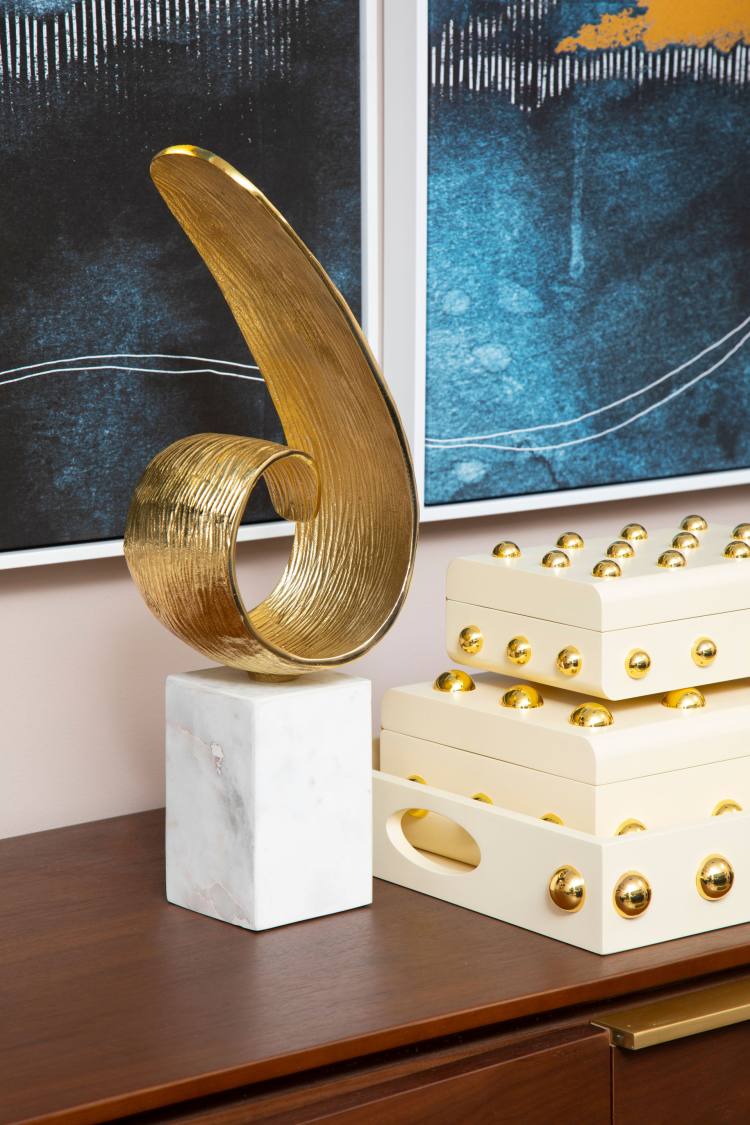 Lorenza Gold Curve Sculpture