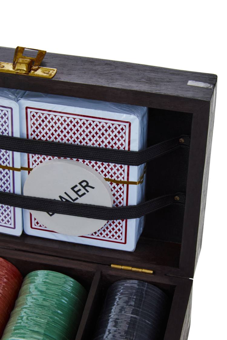 Wellington Black Wood Poker Set