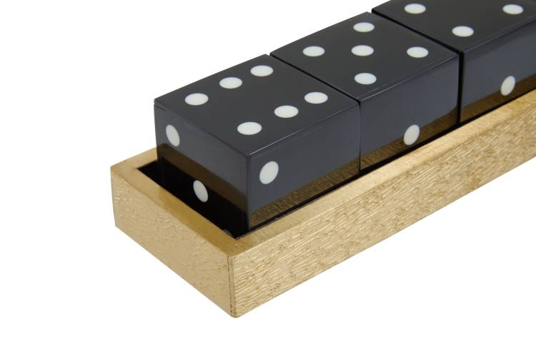 Wellington Black and Gold Dice Set