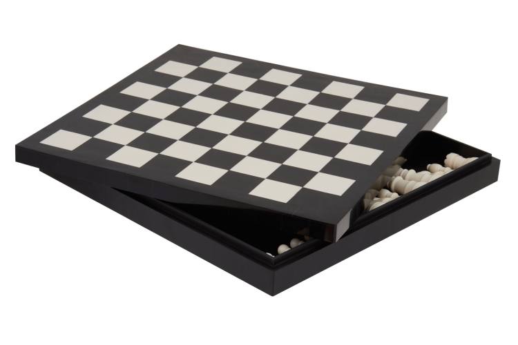 Wellington Chess Set