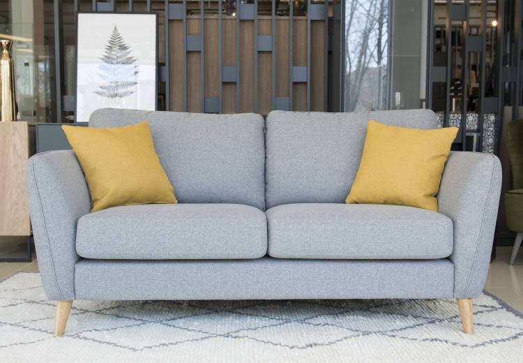 Harlow 2.5 seater sofa (scatter cushions sold separately) 